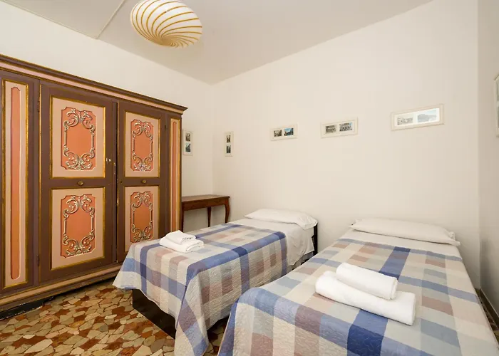 Kyra's House By Sarlux Venedik